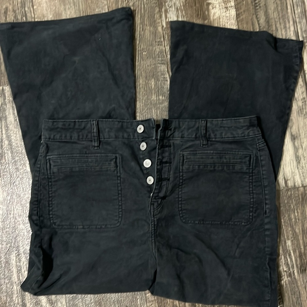 American Eagle Corduroy pant